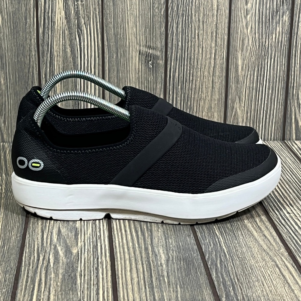 OOFOS OOmg Low Shoe Wm Size 11 Black Mesh Recovery Slip On Sneaker Q2-6102020-2